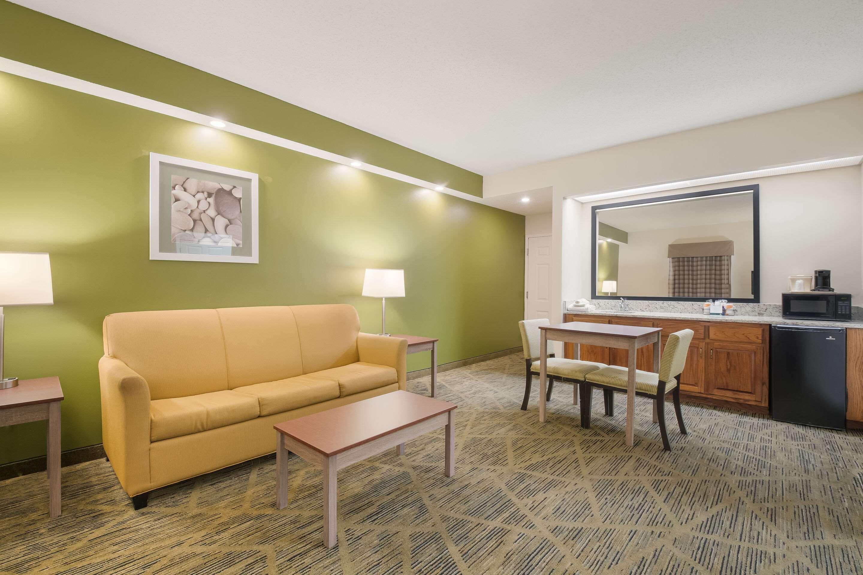Inn Quality Knoxville Alcoa