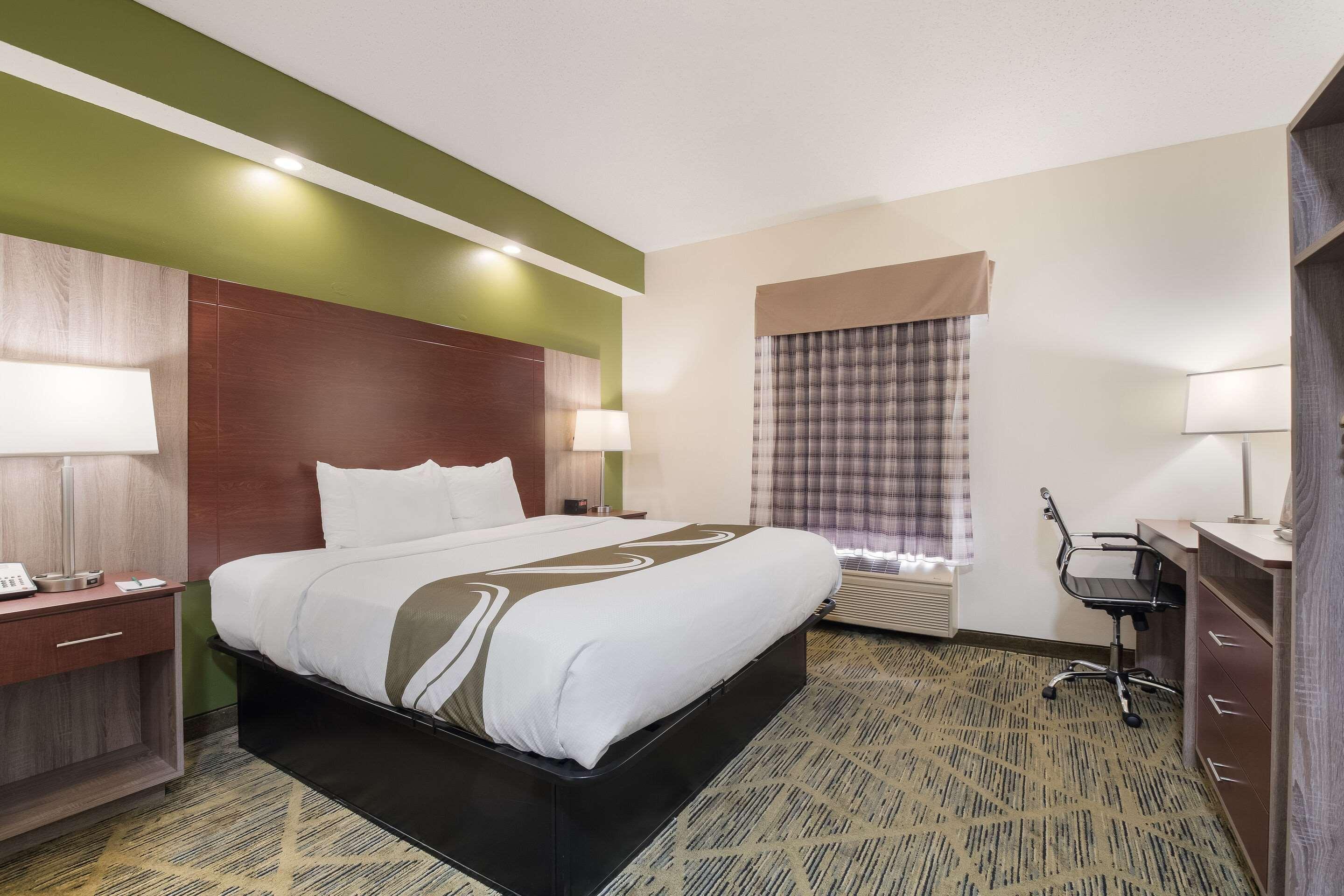Quality Knoxville Inn